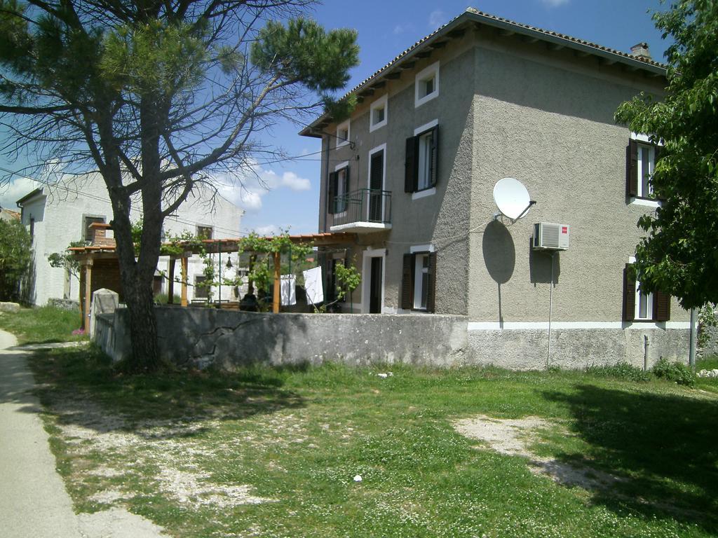 Holiday Home Lorraina Štivan Exterior foto